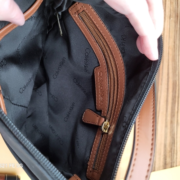 Calvin Klein Black and Tan Crossbody Bag, Like New - Picture 6 of 7